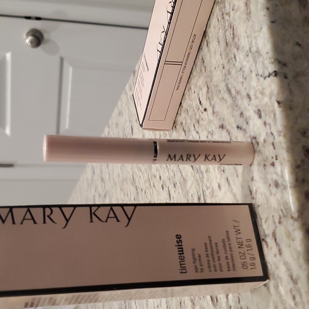 Lip Primer